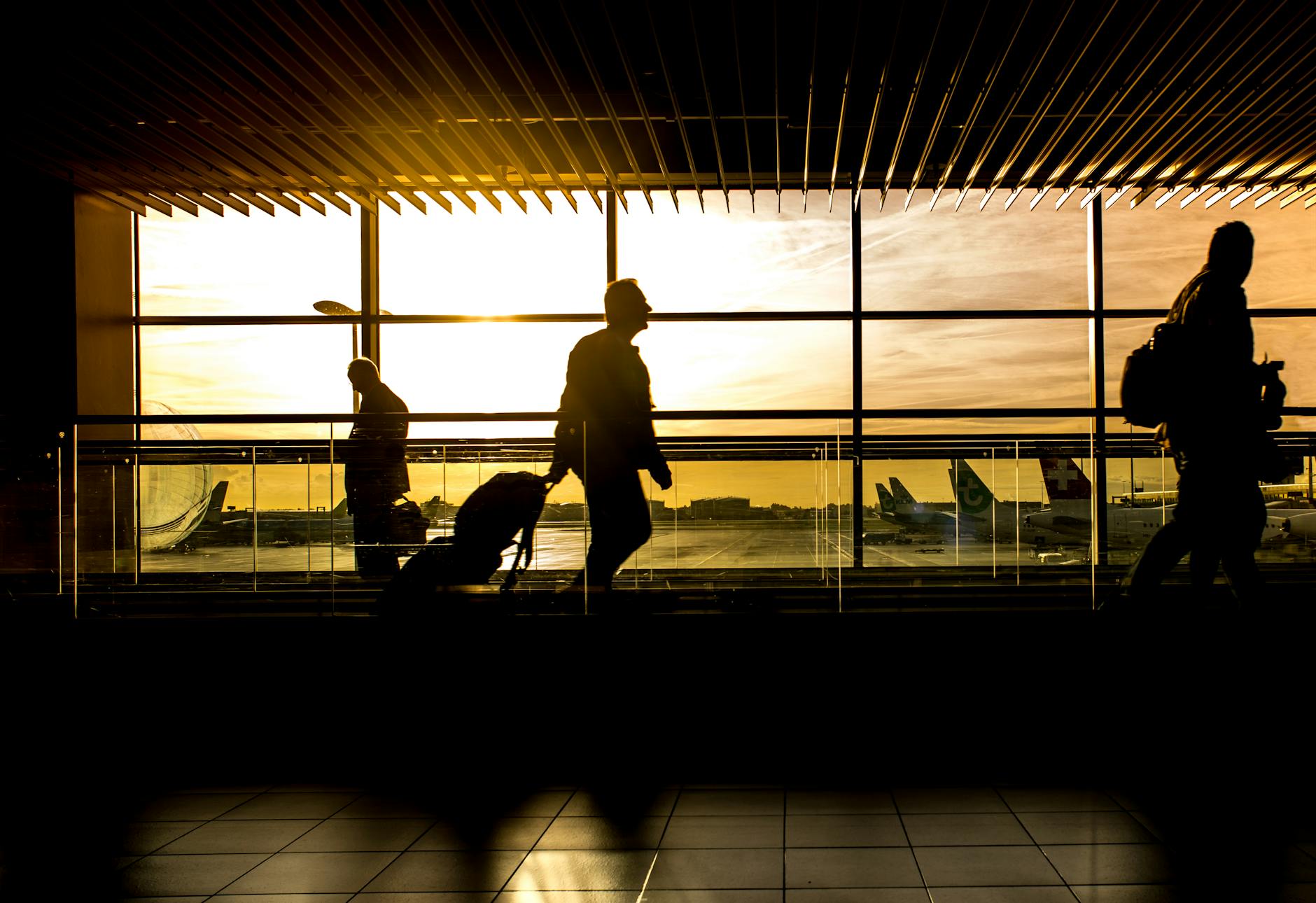 The Complexity of the Bicultural Experience: Strengths and Vulnerabilities
